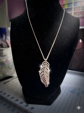 Pandora Gold Leaf Drop Necklace